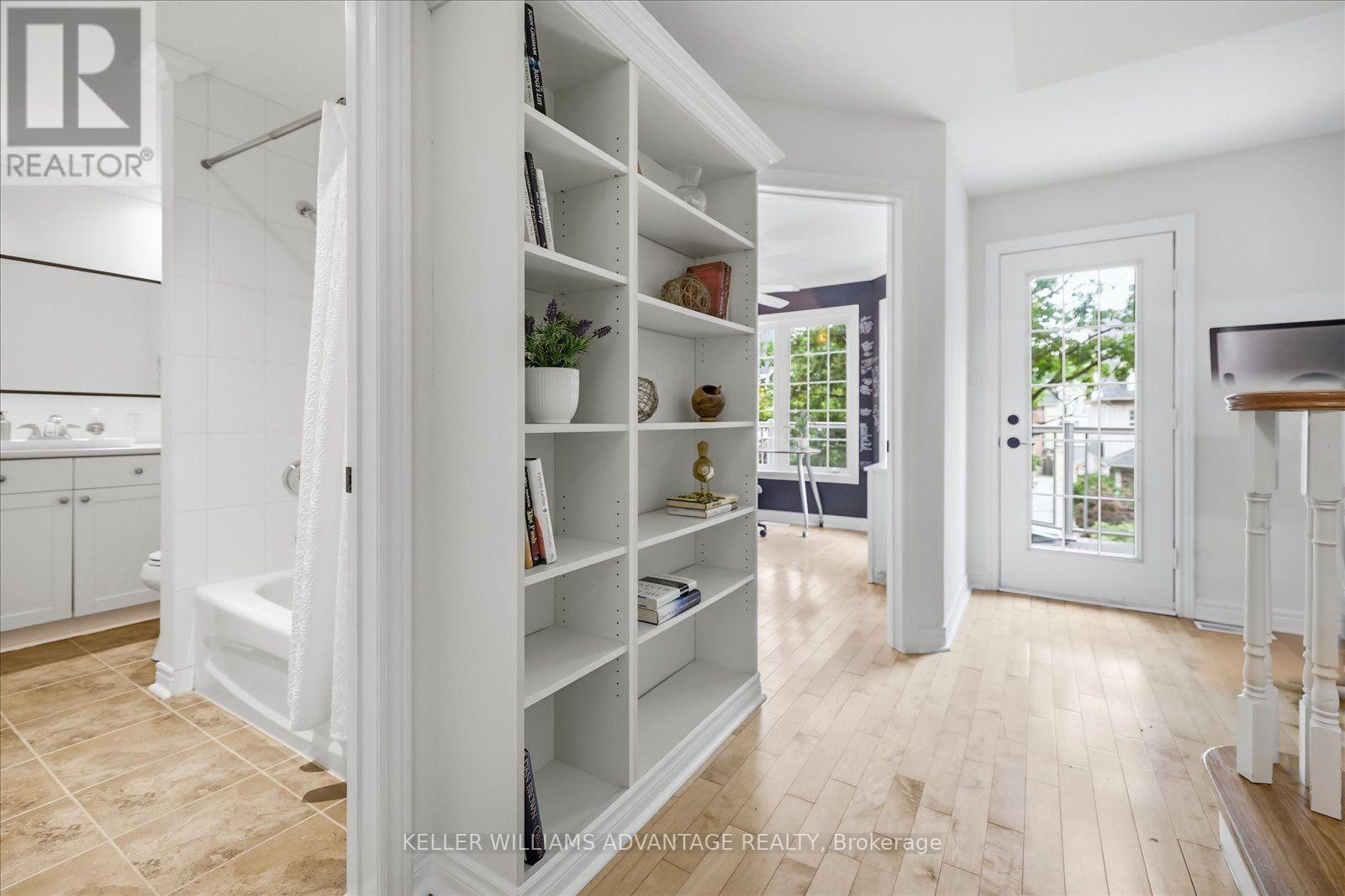 128 Boardwalk Drive, Toronto, Ontario  M4L 3X4 - Photo 22 - E13767278