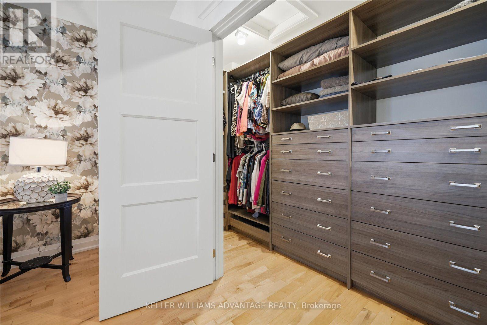 128 Boardwalk Drive, Toronto, Ontario  M4L 3X4 - Photo 29 - E13767278