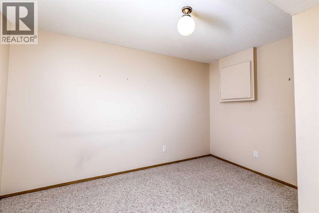 38, 2821 Botterill Crescent, Red Deer, Alberta  T4R 2E5 - Photo 26 - A2330010