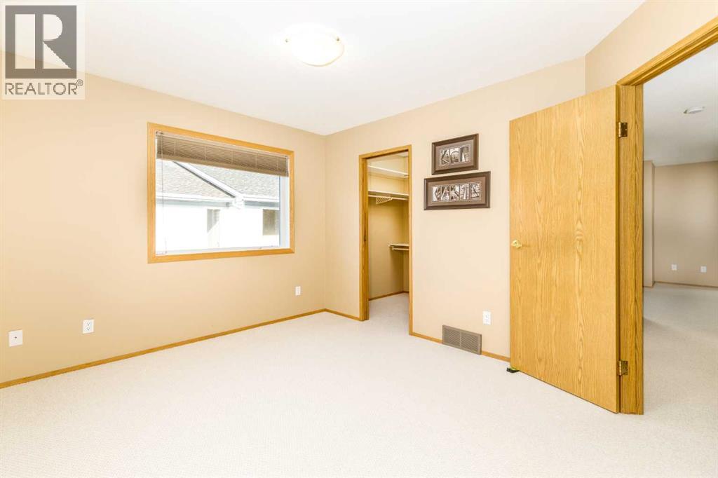 38, 2821 Botterill Crescent, Red Deer, Alberta  T4R 2E5 - Photo 17 - A2330010