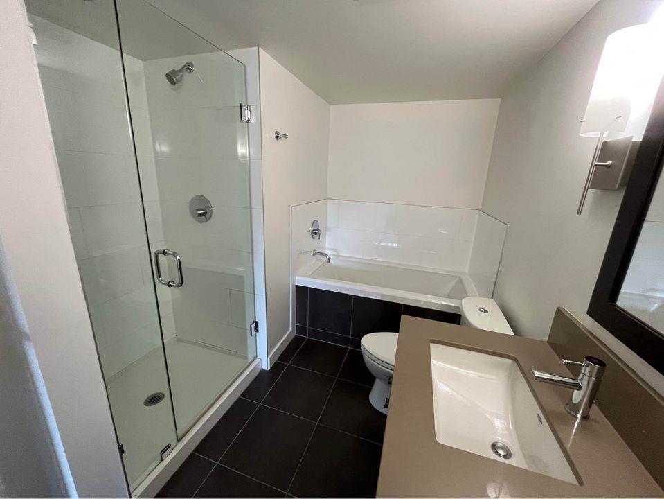 3xx 2940 King George Boulevard, Surrey, British Columbia  V4P 0E4 - Photo 9 - R3163821