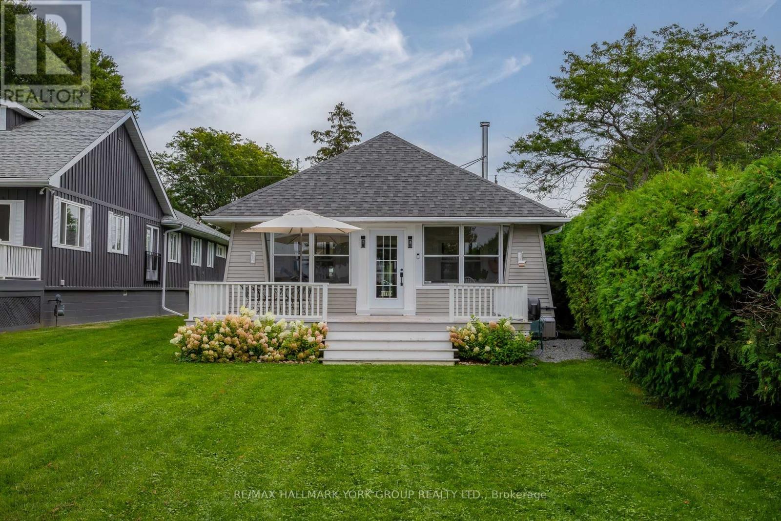 913 Lake Drive N, Georgina, Ontario  L4P 3E9 - Photo 3 - N13767040