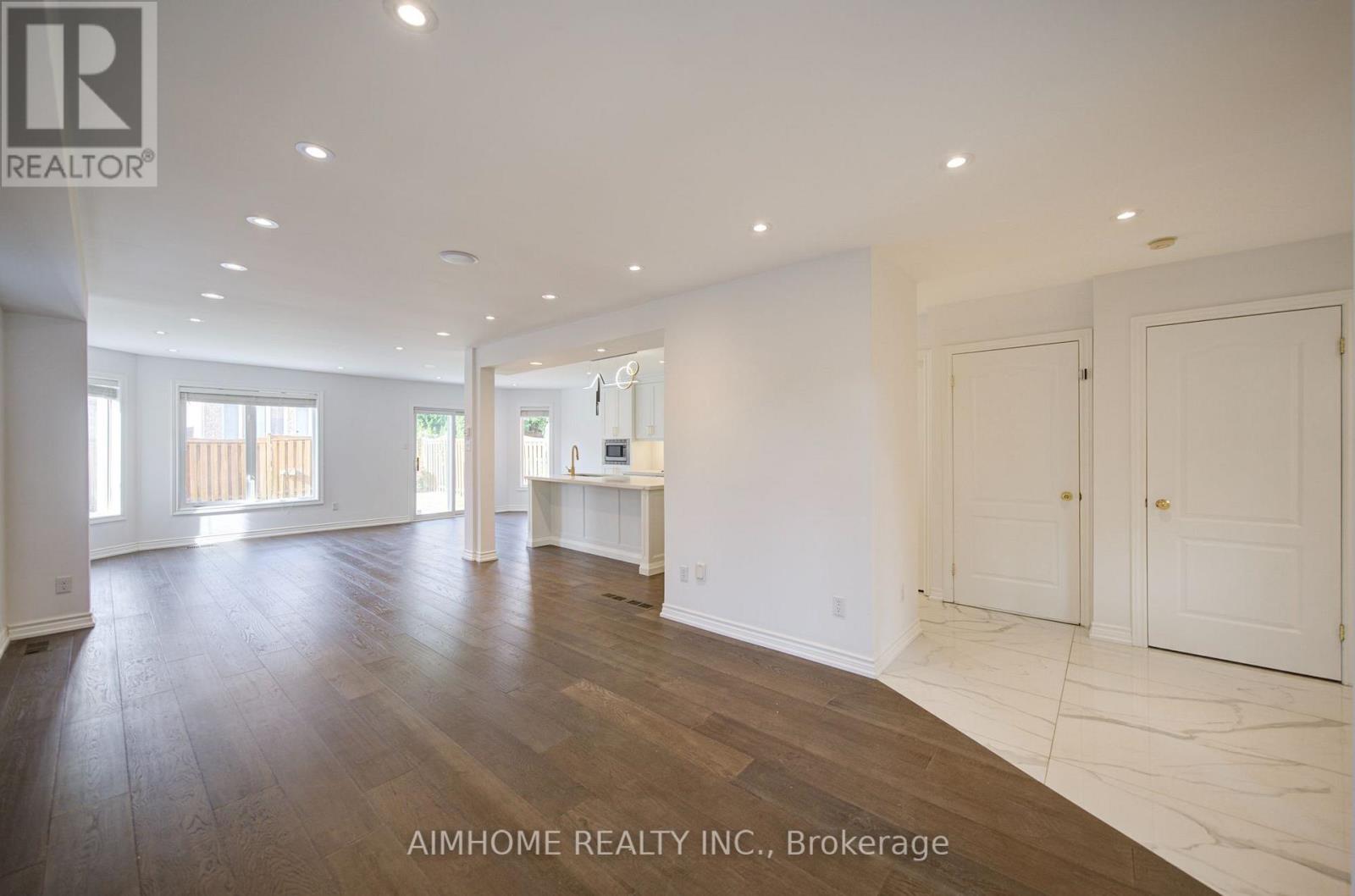 Main - 28 Kiwi Crescent, Richmond Hill (Rouge Woods), Ontario  L4S 2H3 - Photo 10 - N13767054