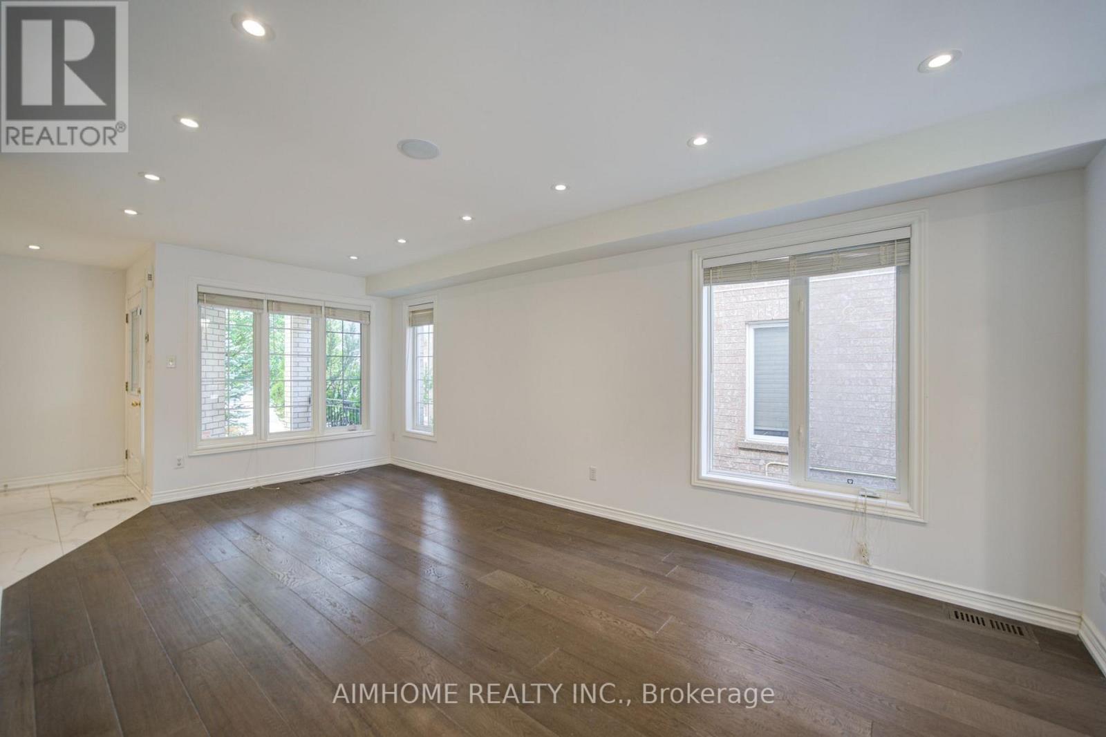 Main - 28 Kiwi Crescent, Richmond Hill (Rouge Woods), Ontario  L4S 2H3 - Photo 6 - N13767054
