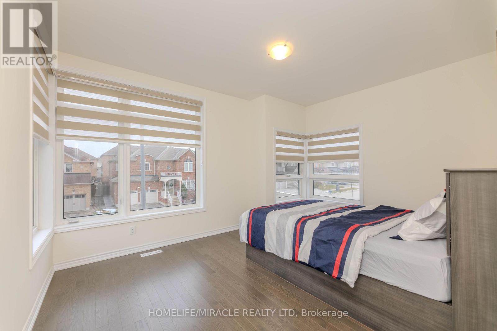 89 Halldorson Avenue, Aurora, Ontario  L4G 7Z4 - Photo 31 - N13767076