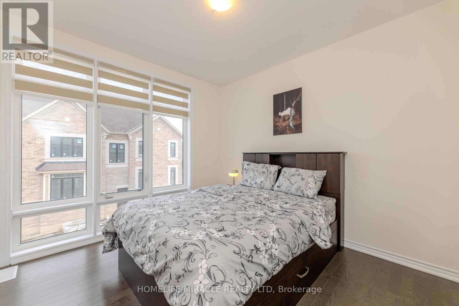 89 Halldorson Avenue, Aurora, Ontario  L4G 7Z4 - Photo 34 - N13767076