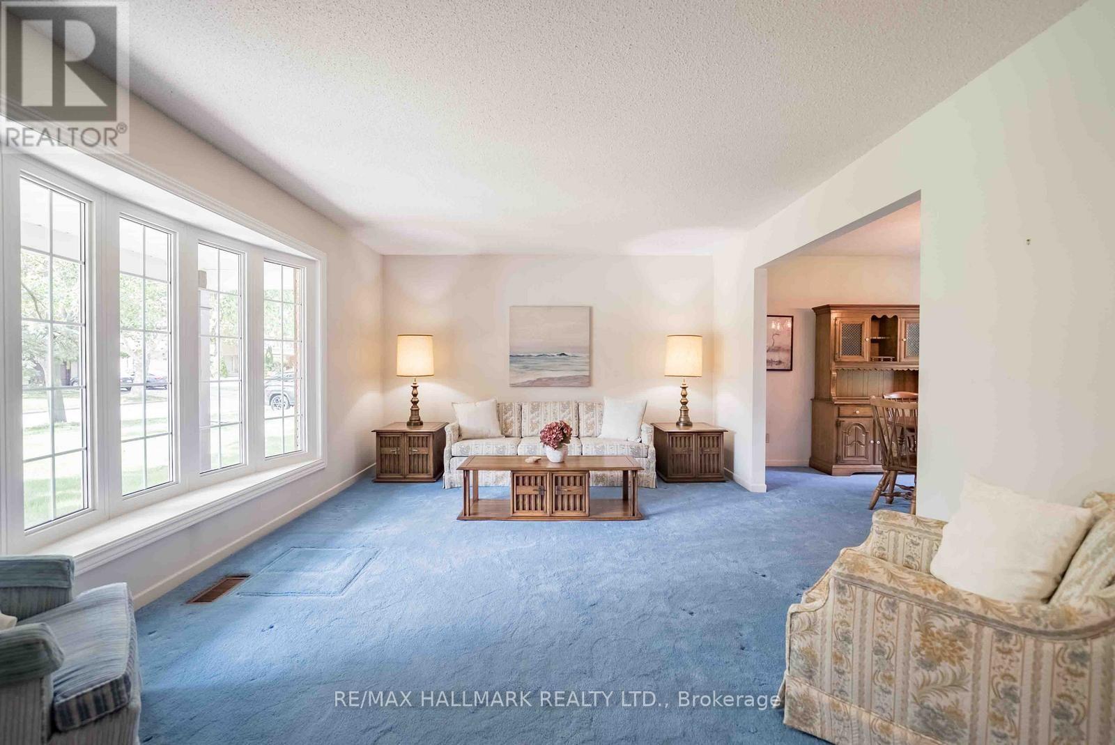 27 Sir Gawaine Place, Markham (Markham Village), Ontario  L3P 3A1 - Photo 10 - N13767300