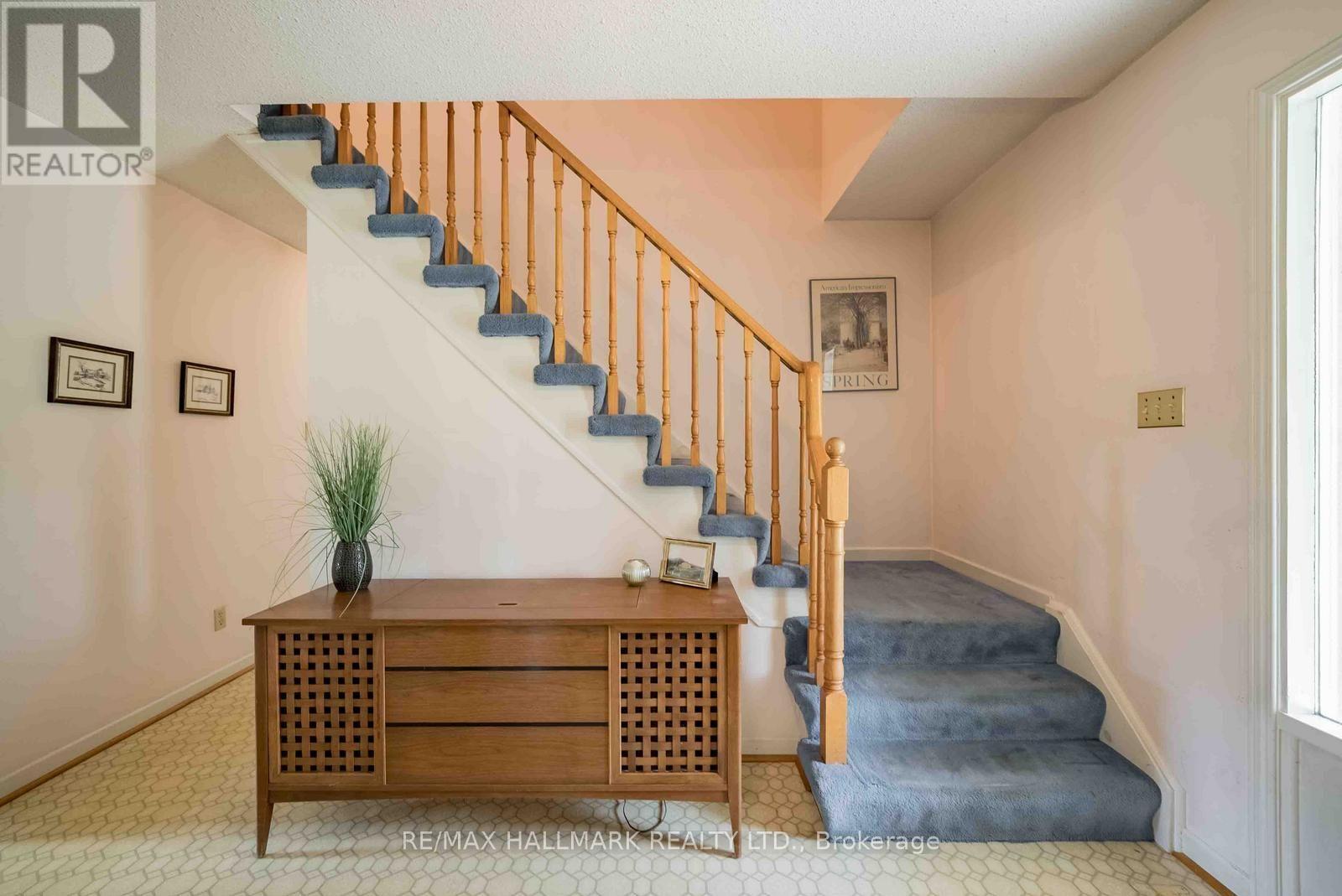 27 Sir Gawaine Place, Markham (Markham Village), Ontario  L3P 3A1 - Photo 22 - N13767300