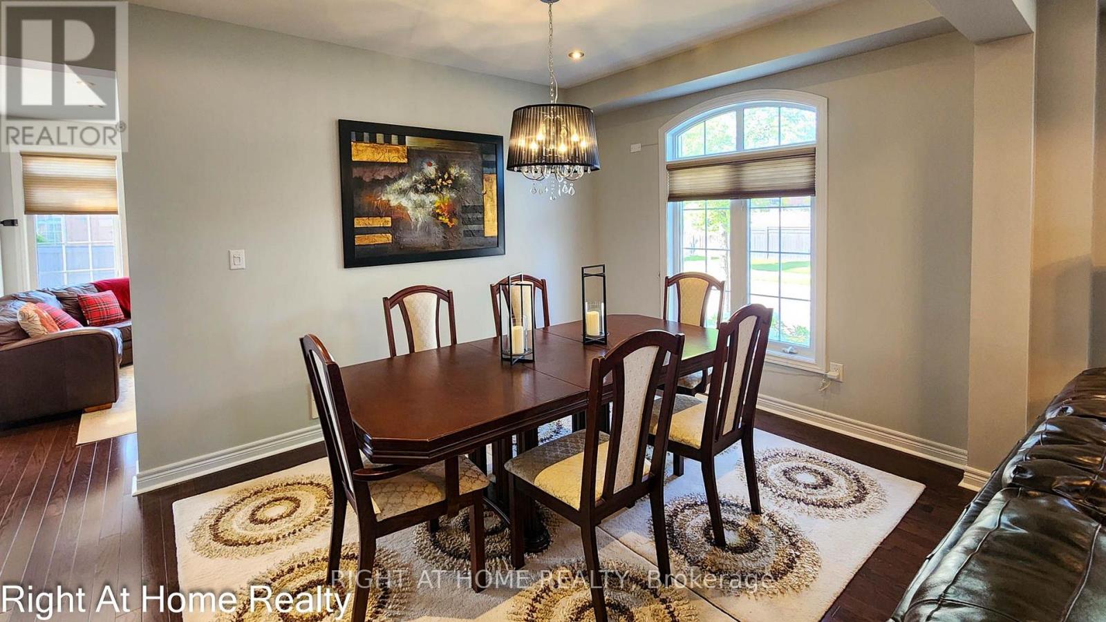 22 Bluffmeadow Street, Brampton, Ontario L6P 3K6 - Photo 12 - W13767128
