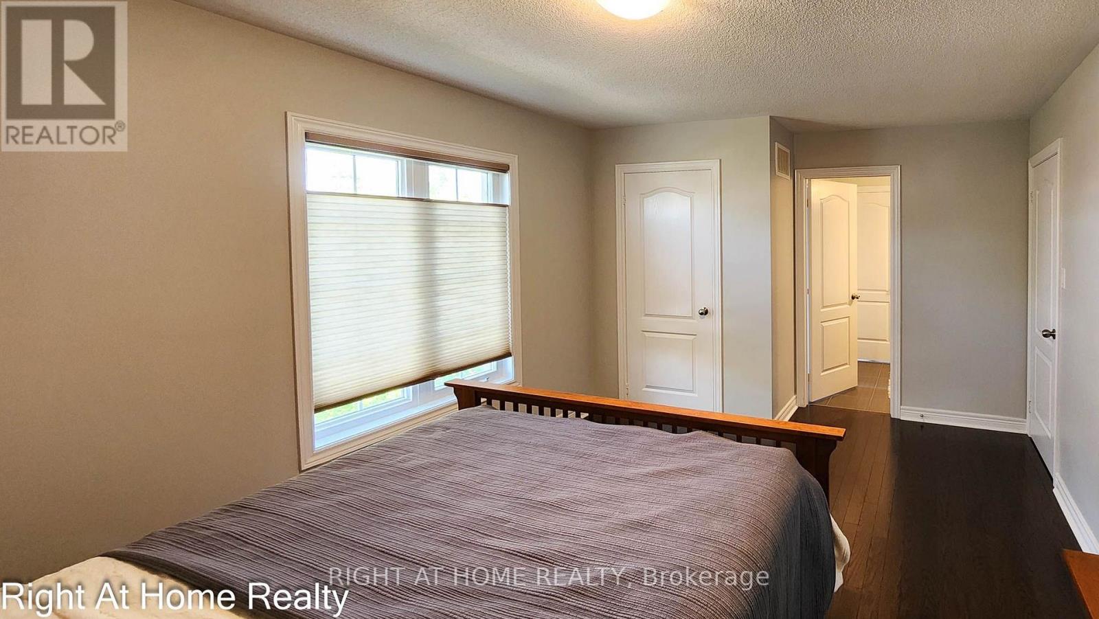 22 Bluffmeadow Street, Brampton, Ontario L6P 3K6 - Photo 36 - W13767128