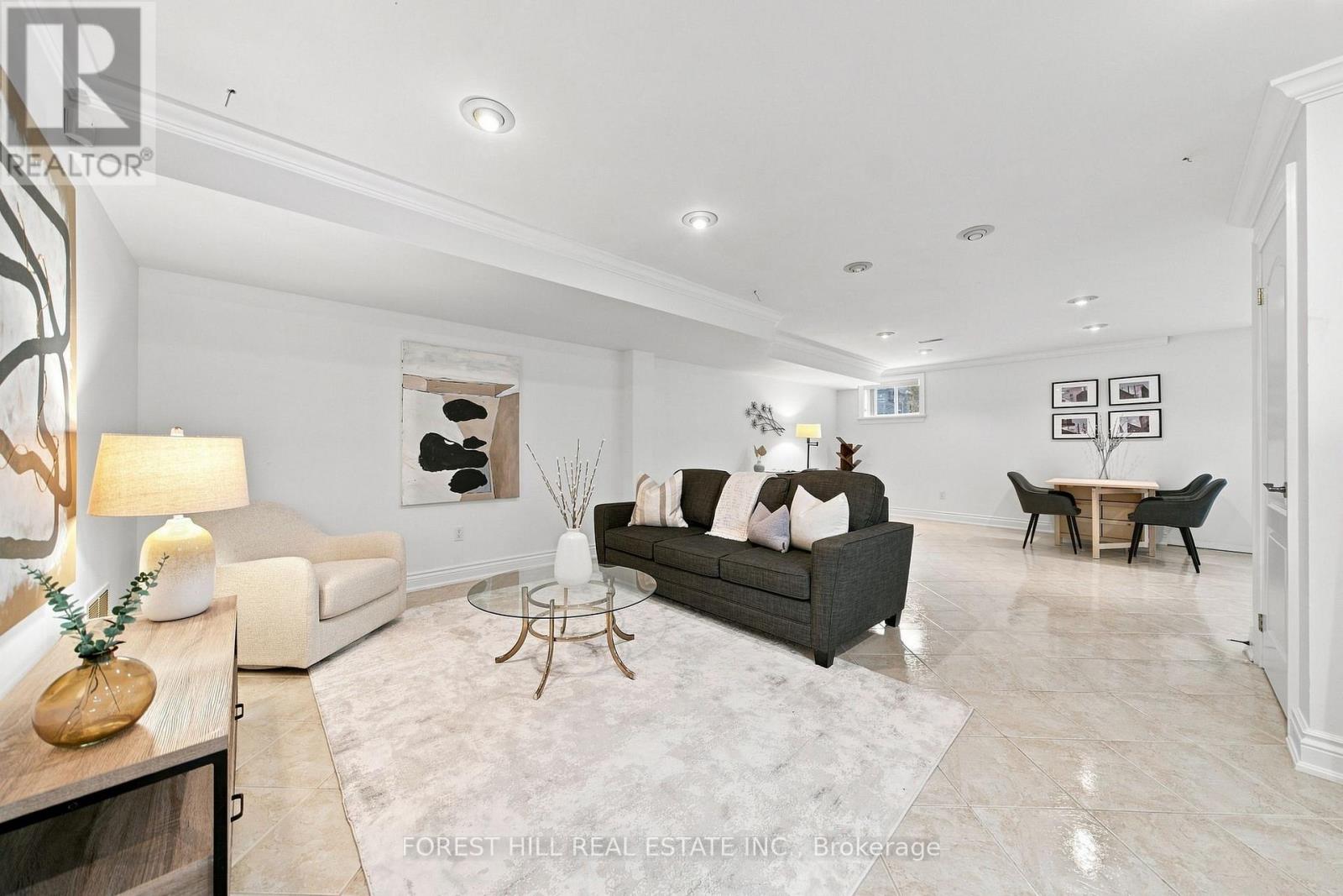 1006 Briar Hill Avenue, Toronto, Ontario  M6B 1M3 - Photo 29 - W13767240