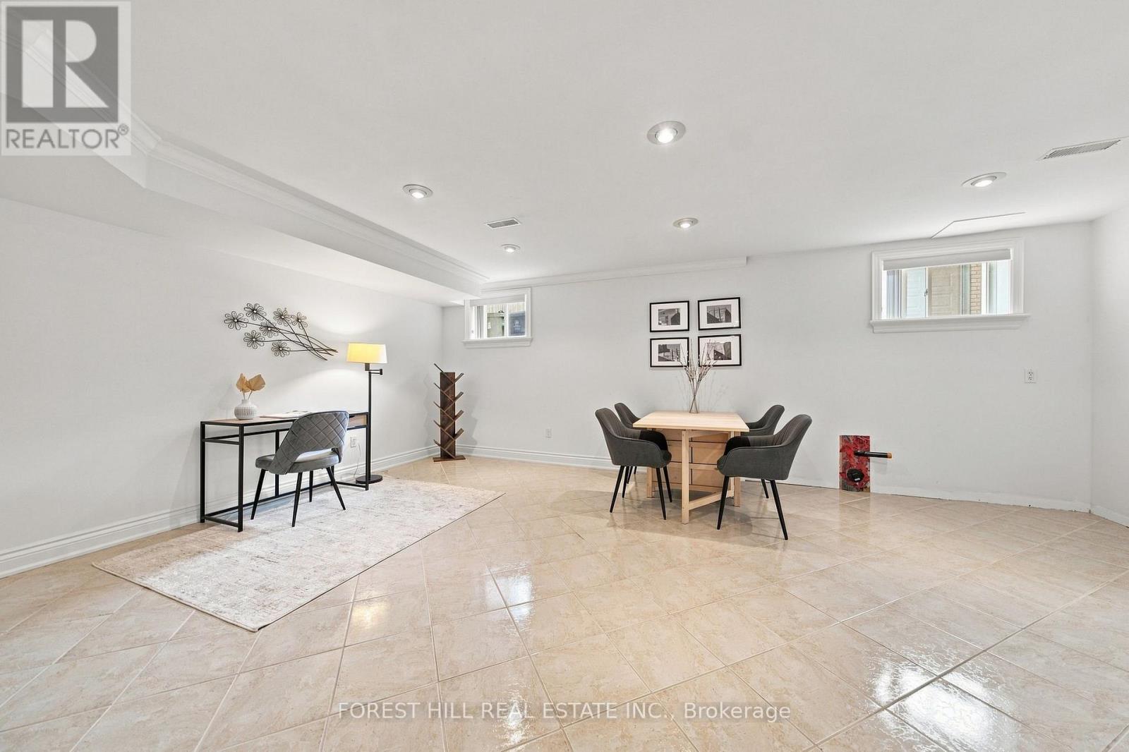 1006 Briar Hill Avenue, Toronto, Ontario  M6B 1M3 - Photo 31 - W13767240