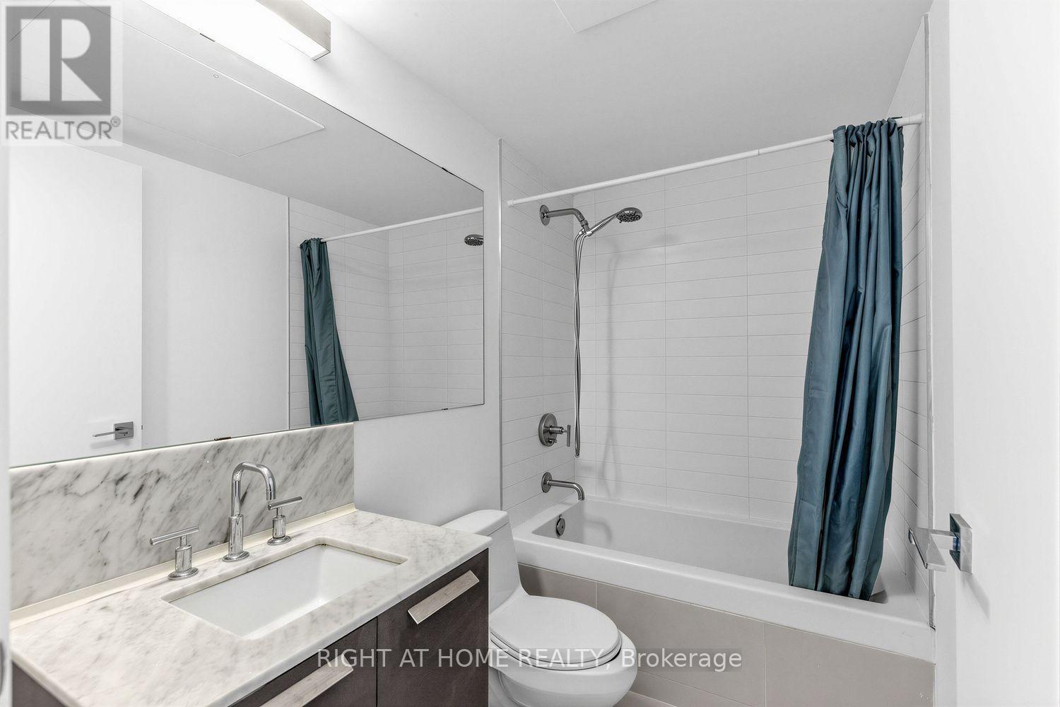 3408 - 42 Charles Street E, Toronto, Ontario  M4Y 0B7 - Photo 16 - C13765616