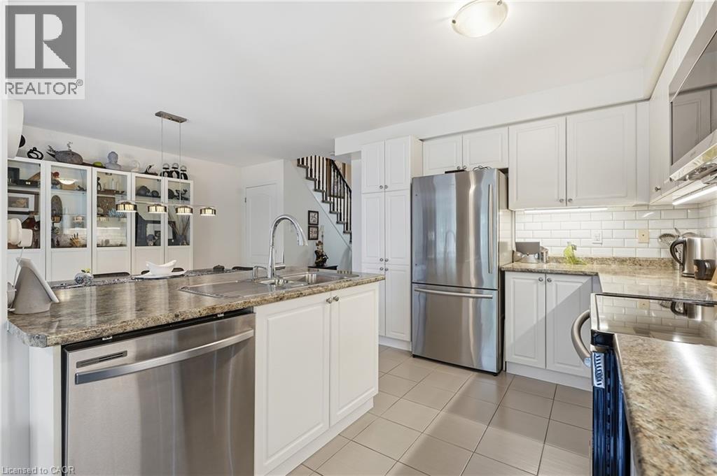 1035 Victoria Road S Unit# 89, Guelph, Ontario  N1L 0H5 - Photo 7 - 40860745
