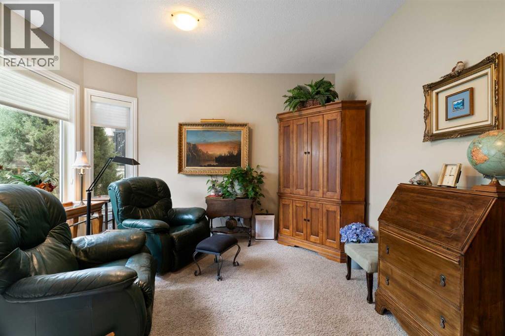 41 Sheep River View, Okotoks, Alberta  T1S 2G6 - Photo 4 - A2342550