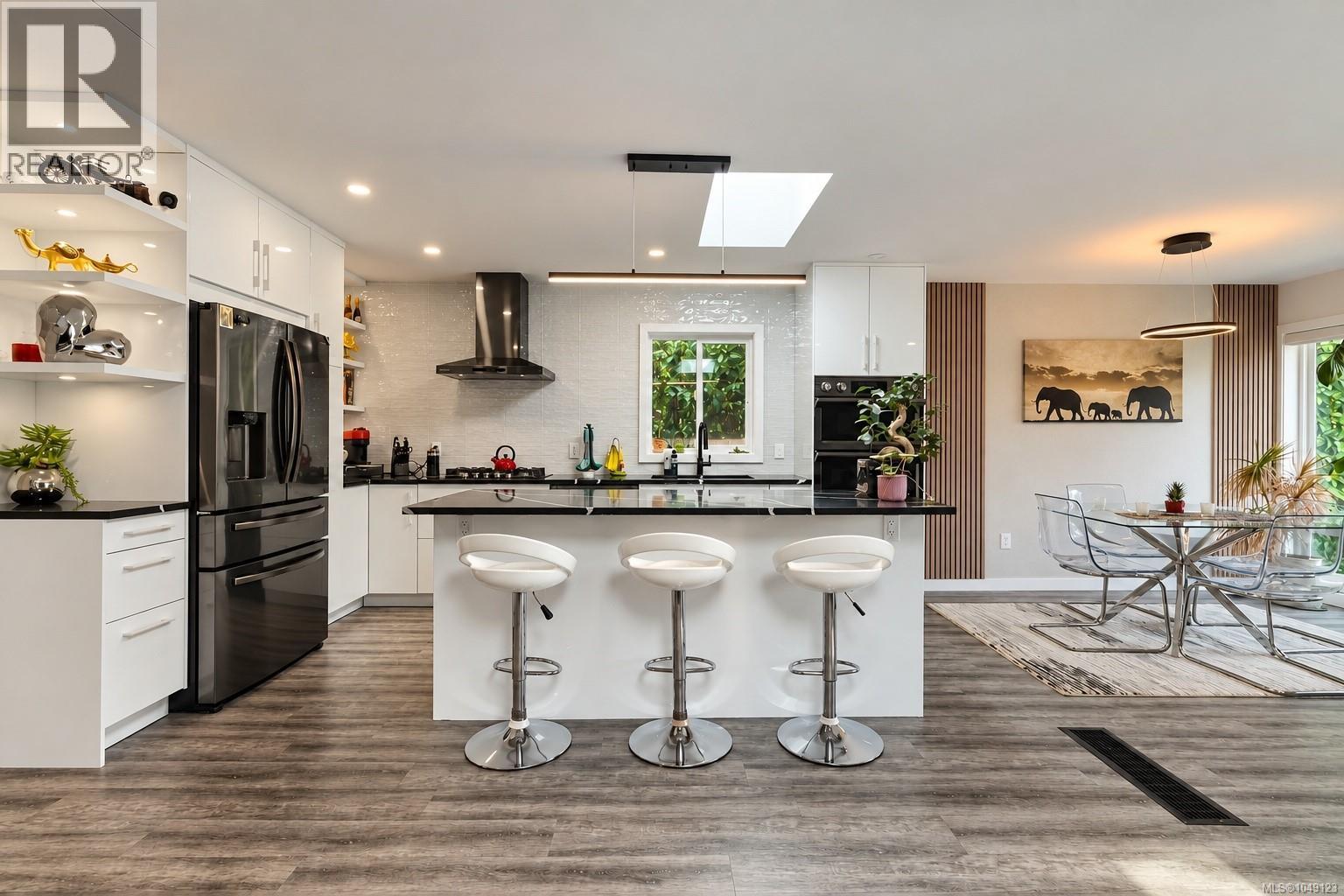 7081 East Saanich Rd, Central Saanich, British Columbia V8M 1Y3 - Photo 4 - 1049123