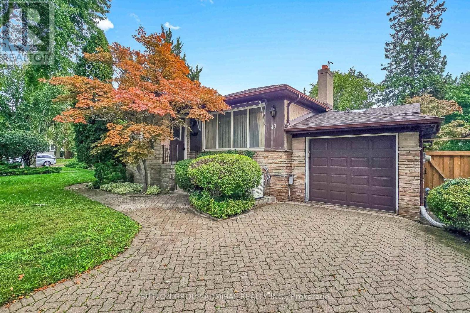 47 TALBOT ROAD, Toronto, Ontario