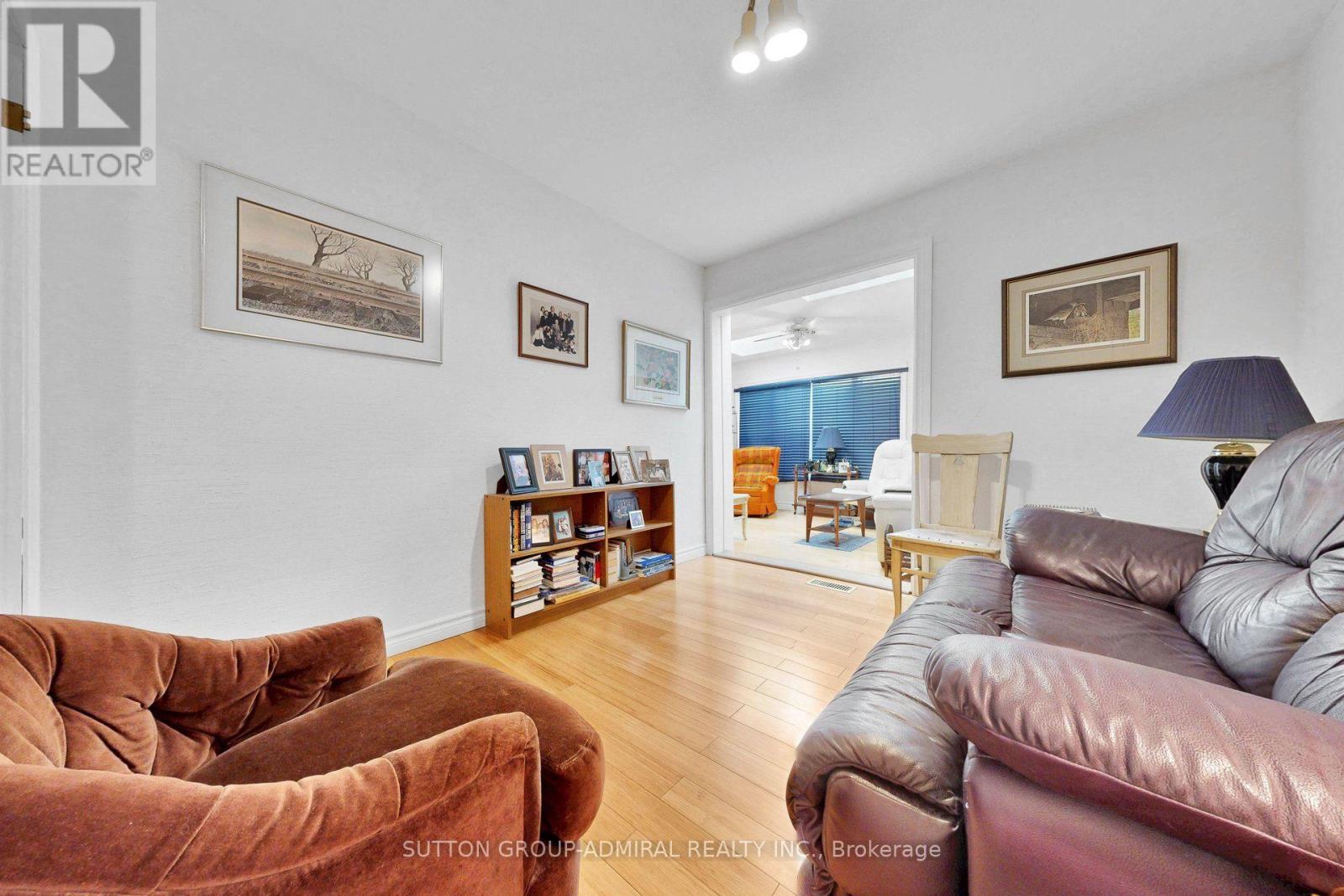 47 Talbot Road, Toronto, Ontario  M2M 1R7 - Photo 29 - C13751760