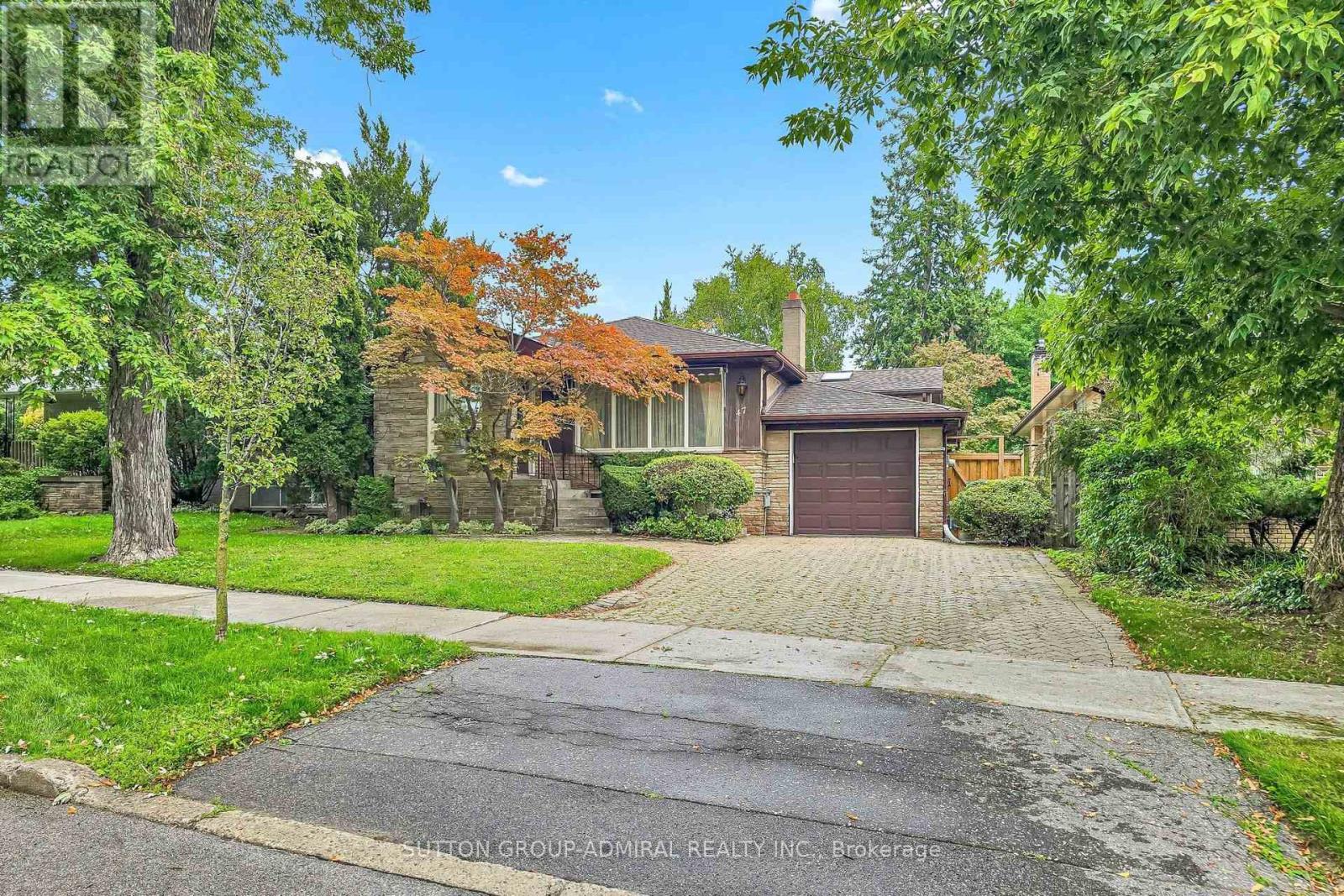 47 Talbot Road, Toronto, Ontario  M2M 1R7 - Photo 3 - C13751760