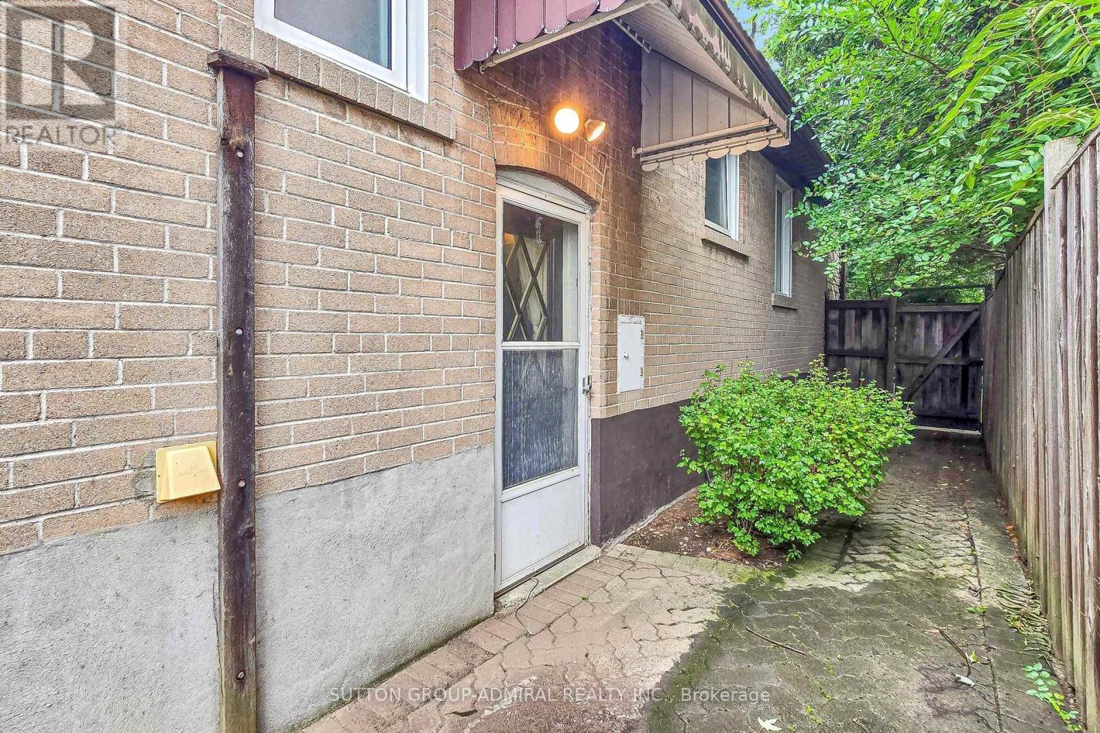 47 Talbot Road, Toronto, Ontario  M2M 1R7 - Photo 44 - C13751760