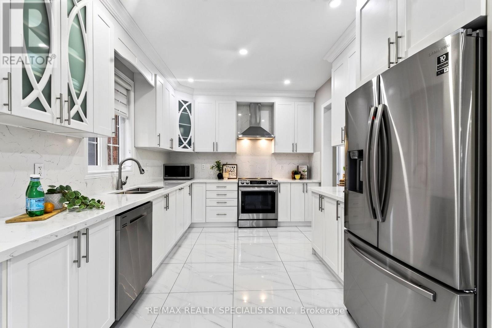 3463 Crimson King Circle, Mississauga, Ontario  L5N 8M9 - Photo 22 - W13765710