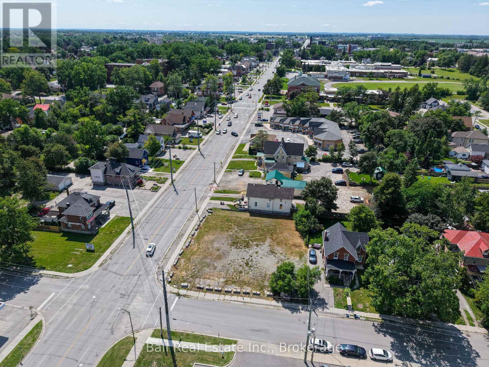 220 Kent Street W, Kawartha Lakes, Ontario  K9V 2Z2 - Photo 12 - X13761838