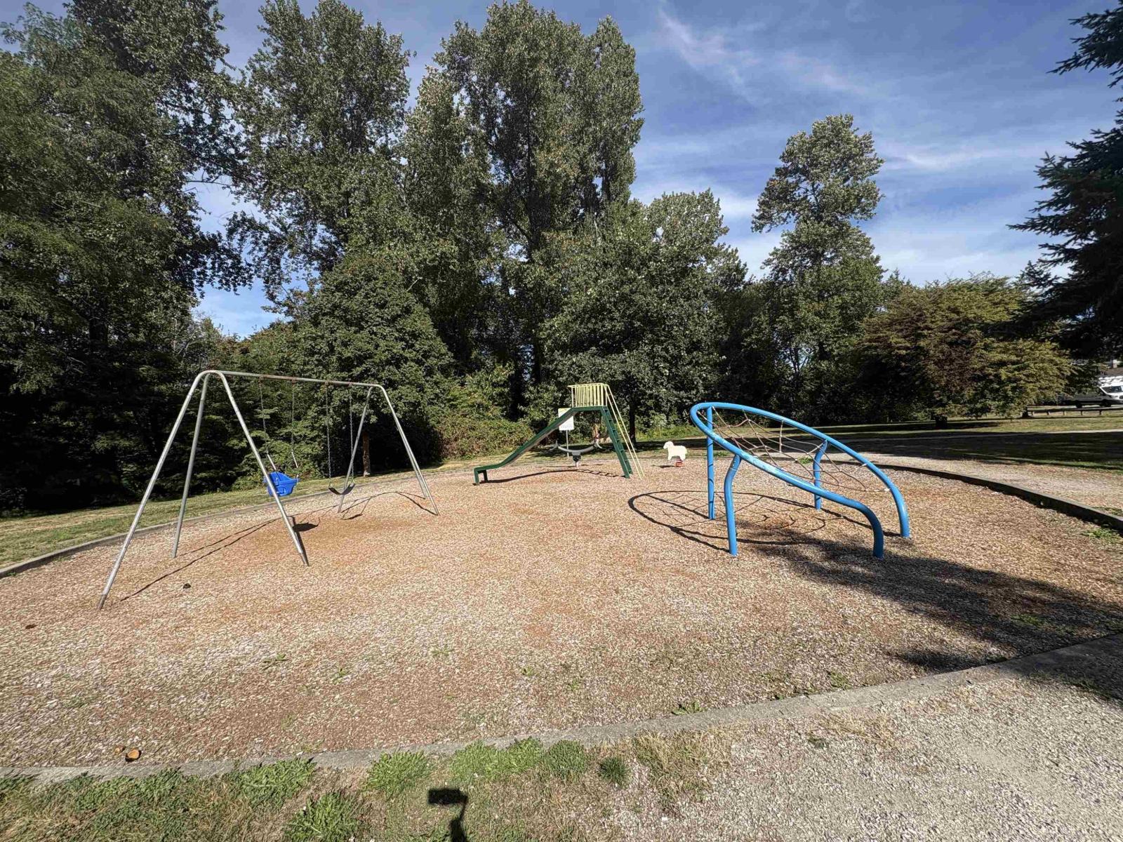 13139 111 Avenue, Surrey, British Columbia  V3T 2S3 - Photo 12 - R3163846