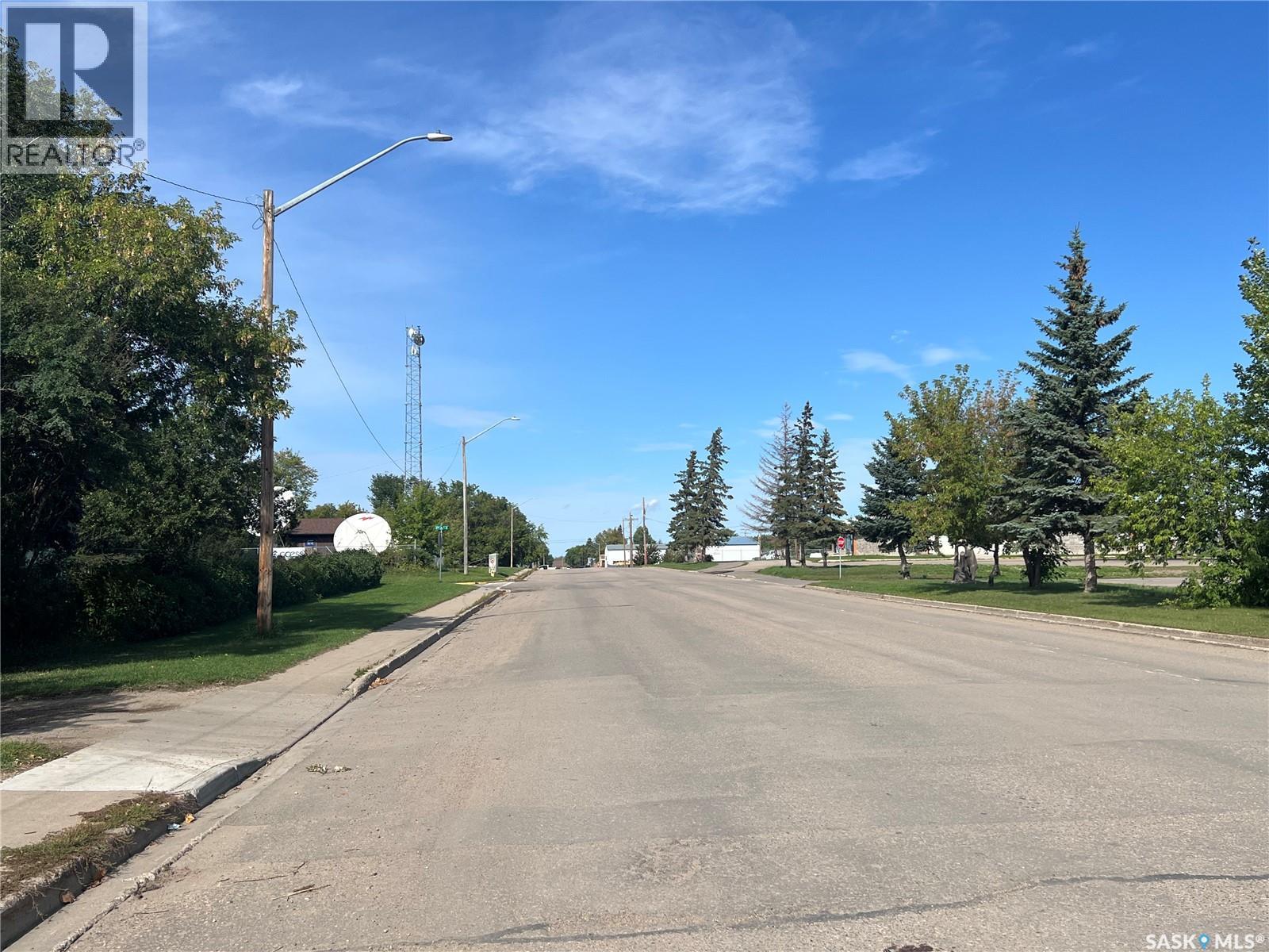 507 3rd Street E, Meadow Lake, Saskatchewan  S9X 1G6 - Photo 4 - SK048094