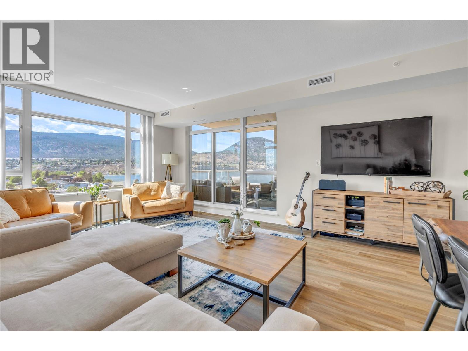 160 Lakeshore Drive Unit# 1006 Penticton Photo 7