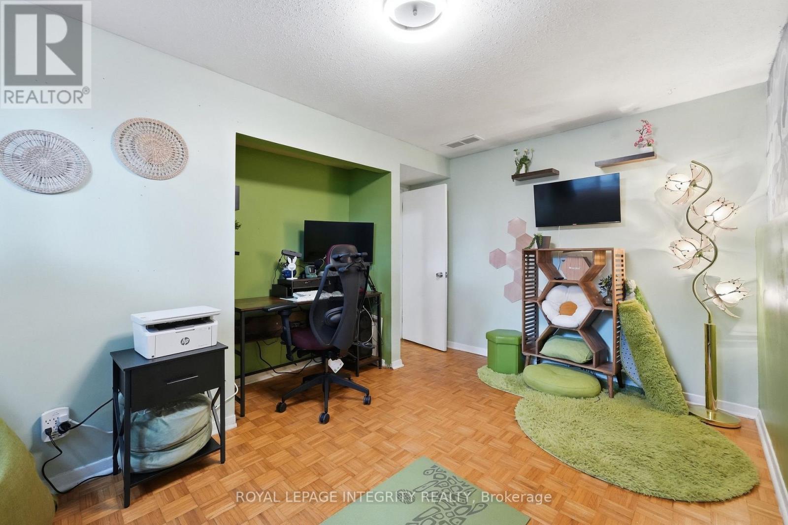 26 Woodmount Crescent, Ottawa, Ontario  K2E 5R1 - Photo 27 - X13767374