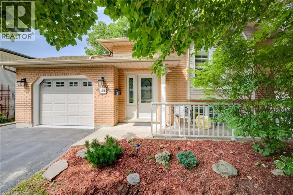 28 Forrest Avenue W, New Hamburg, Ontario  N3A 1Y1 - Photo 5 - 40859794
