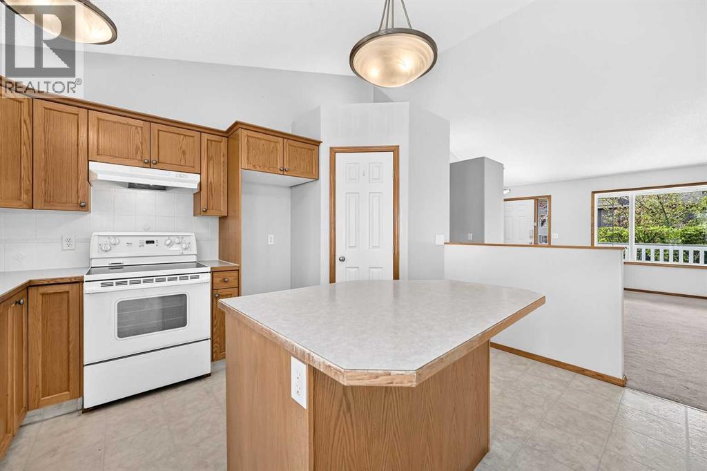 311 Robert Street SW, Diamond Valley, Alberta  T0L 2A0 - Photo 14 - A2342564