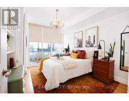 404 - 500 ST CLAIR AVENUE W, Toronto, Ontario