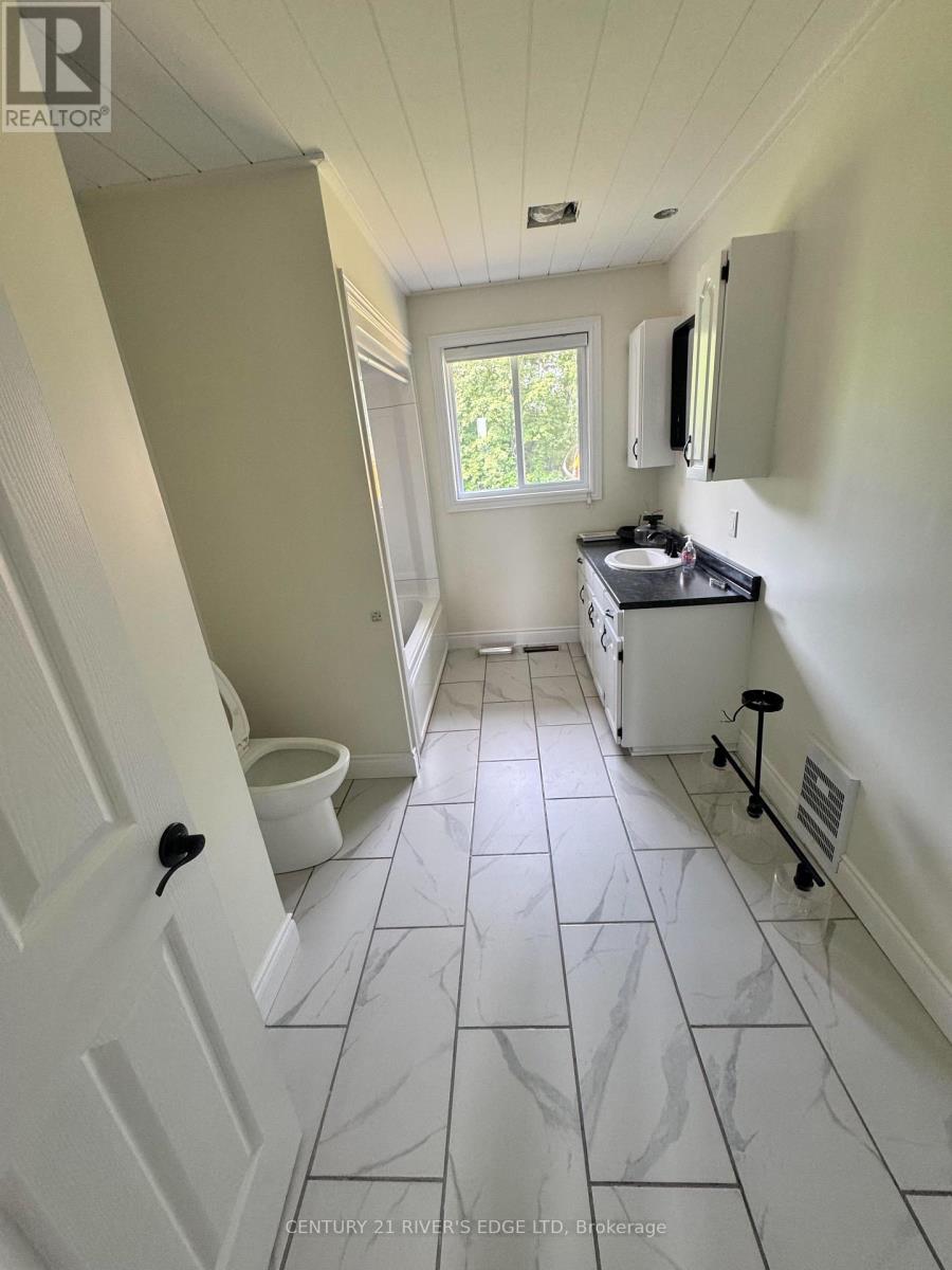 11725 Spruit Road, North Dundas, Ontario K0E 1S0 - Photo 4 - X13767470