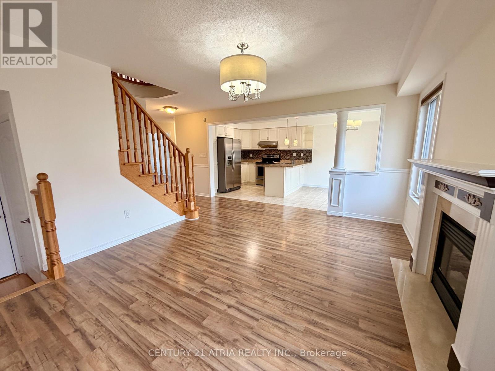 101 Elliottglen Drive, Ajax, Ontario  L1Z 0G9 - Photo 14 - E13767462