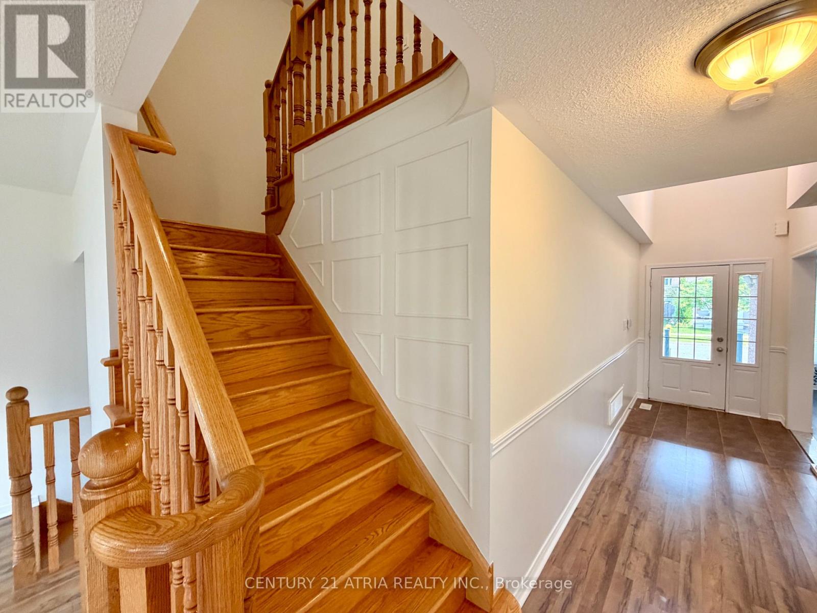 101 Elliottglen Drive, Ajax, Ontario  L1Z 0G9 - Photo 18 - E13767462