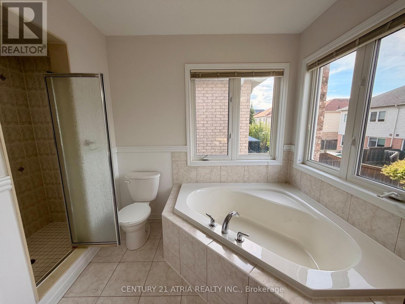 101 Elliottglen Drive, Ajax, Ontario  L1Z 0G9 - Photo 23 - E13767462