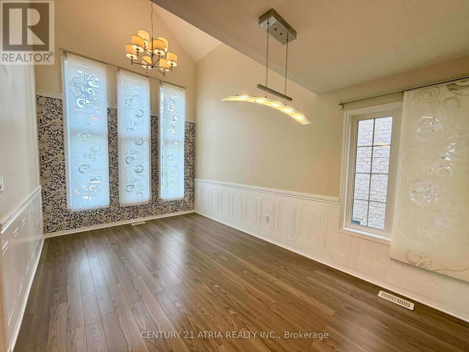 101 Elliottglen Drive, Ajax, Ontario  L1Z 0G9 - Photo 3 - E13767462