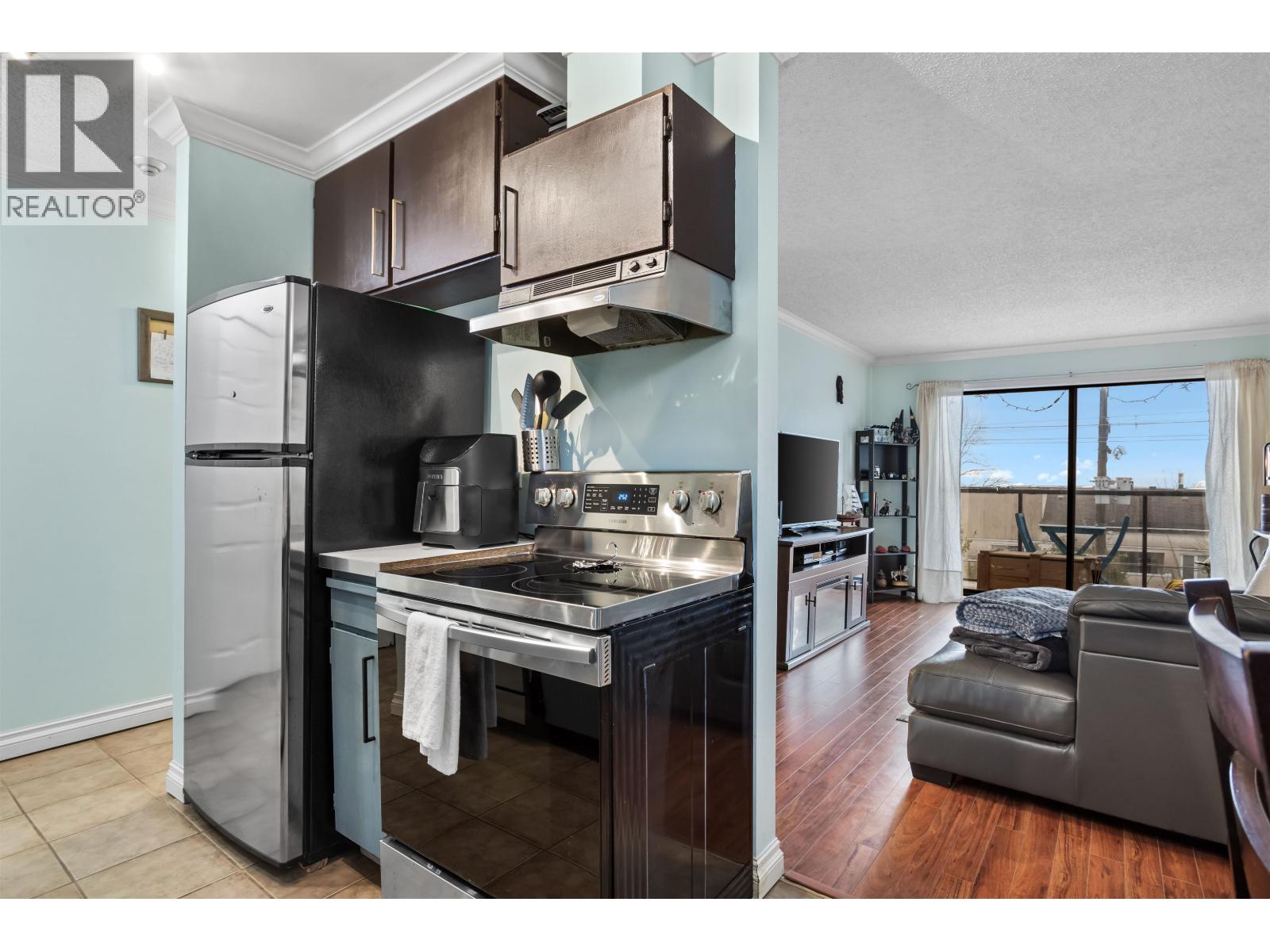 306 315 Tenth Street, New Westminster, British Columbia  V3M 3Y2 - Photo 6 - R3163766