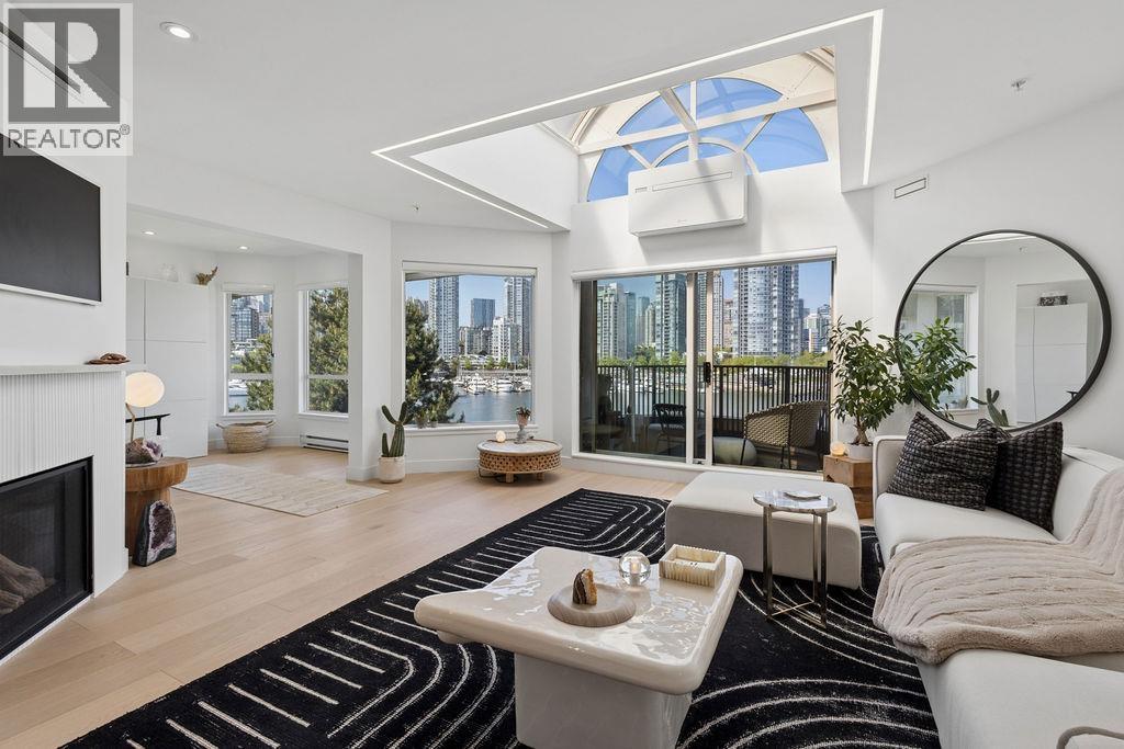 PH 409 1859 SPYGLASS PLACE, vancouver, British Columbia
