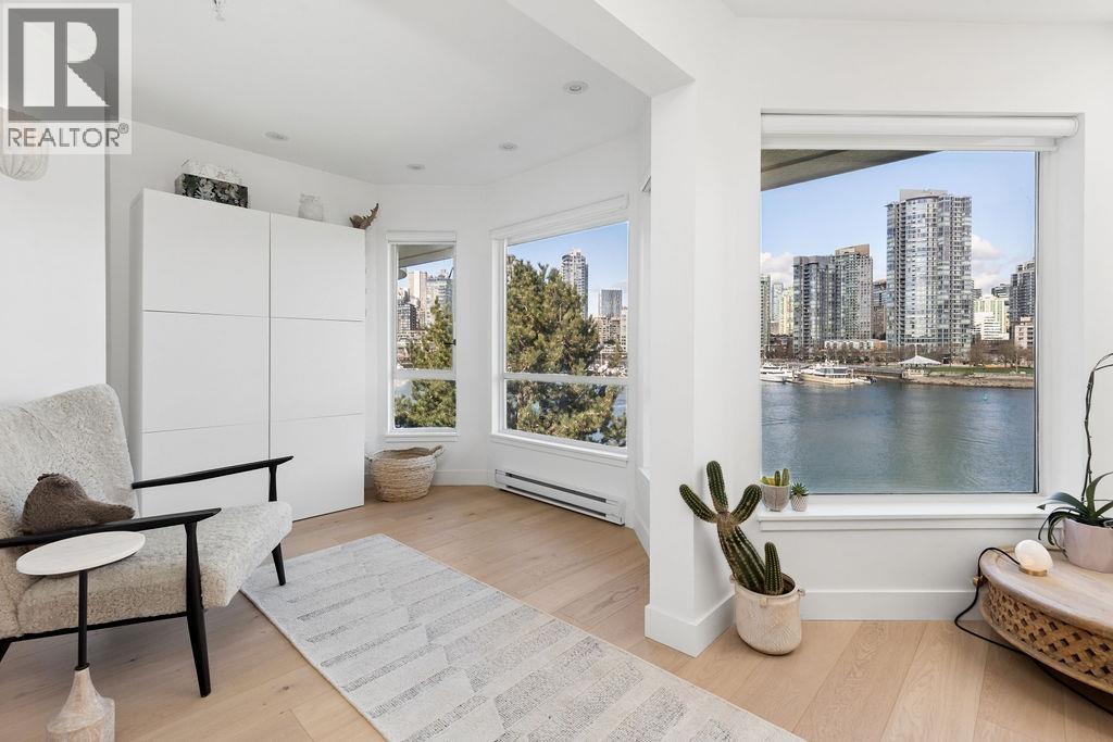 Ph 409 1859 Spyglass Place, Vancouver, British Columbia  V5Z 4K6 - Photo 10 - R3163767
