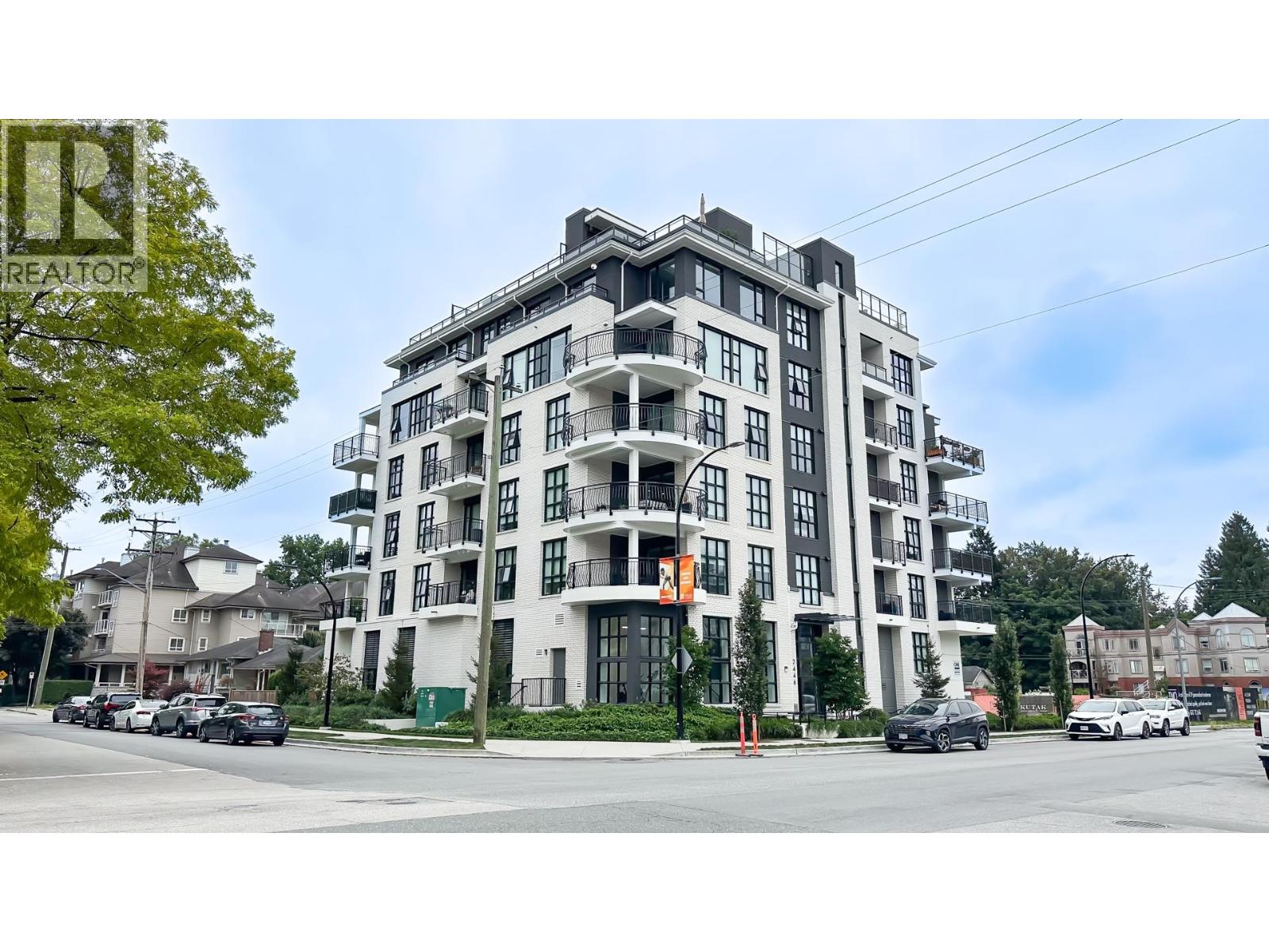 501 2446 SHAUGHNESSY STREET, port coquitlam, British Columbia