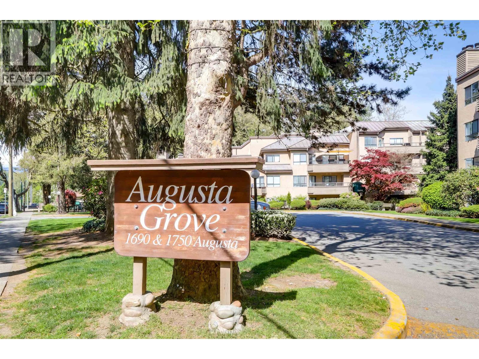 303 1690 AUGUSTA AVENUE, burnaby, British Columbia