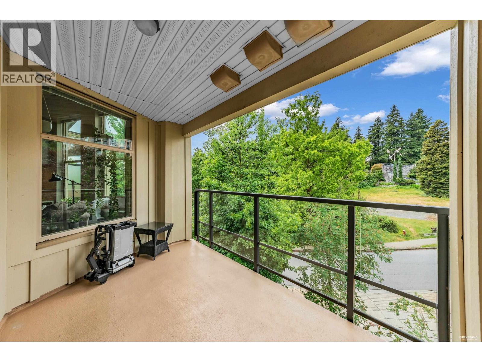 402 265 Ross Drive, New Westminster, British Columbia  V3L 0C8 - Photo 19 - R3163794