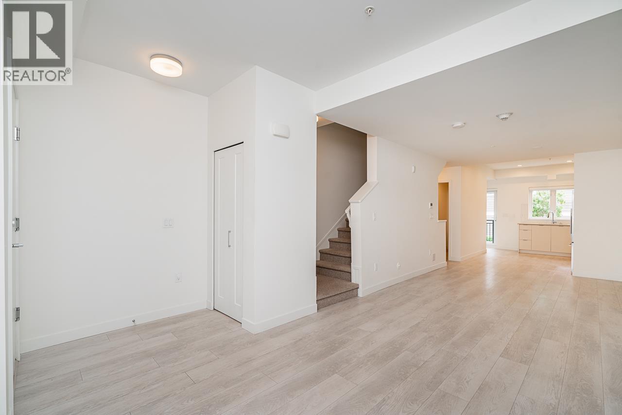 144 678 Fairview Street, Coquitlam, British Columbia  V3J 0N1 - Photo 6 - R3163804