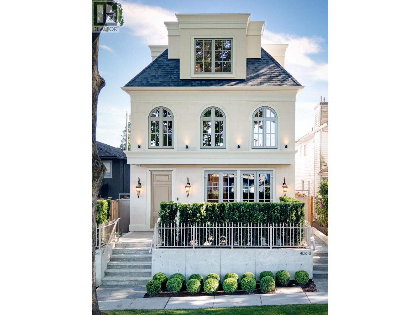 1 4136 CAMBRIDGE STREET, burnaby, British Columbia