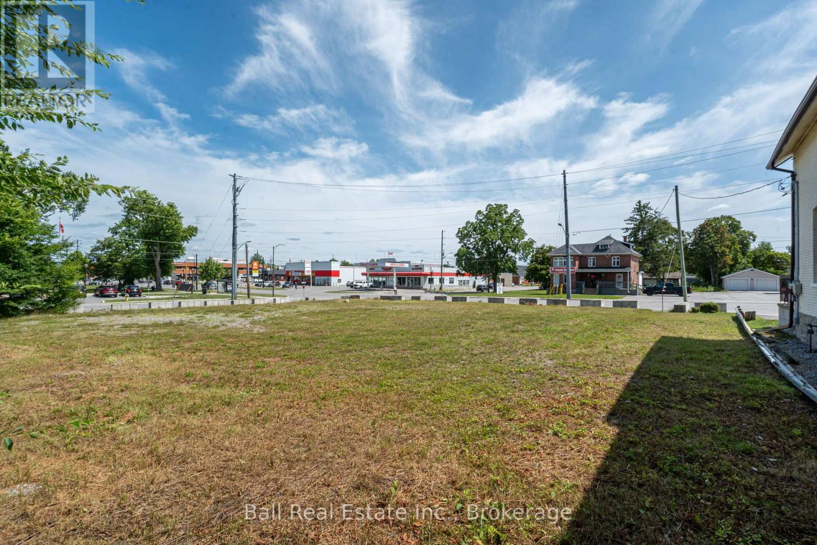220 Kent Street W, Kawartha Lakes, Ontario  K9V 2Z2 - Photo 9 - X13761838