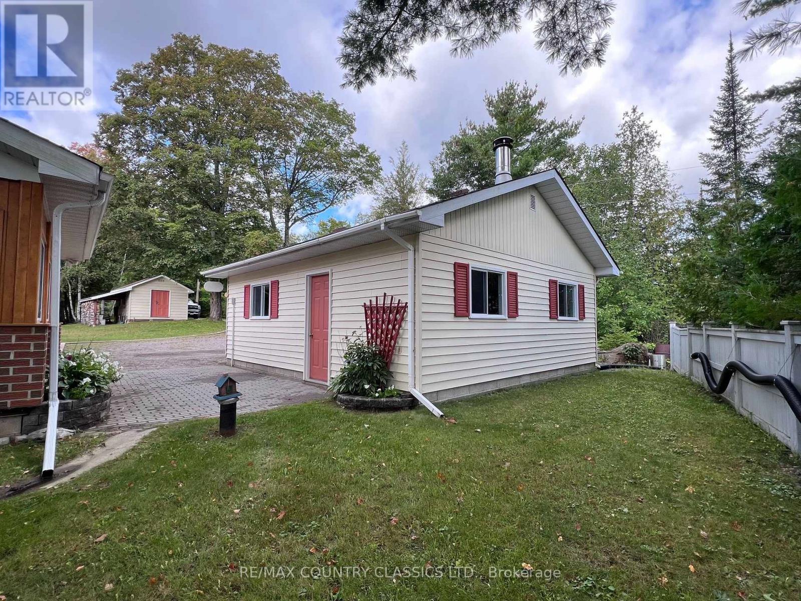 29 Brown Lane, Bancroft, Ontario  K0L 1C0 - Photo 4 - X13767486