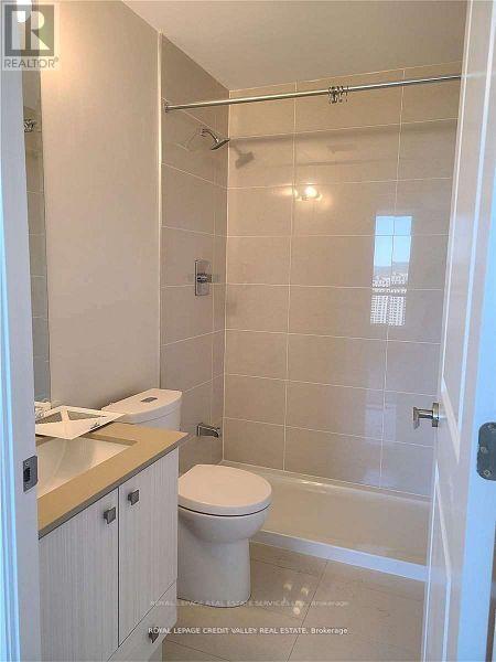 2301 - 9075 Jane Street, Vaughan, Ontario  L4K 0L7 - Photo 17 - N13767400
