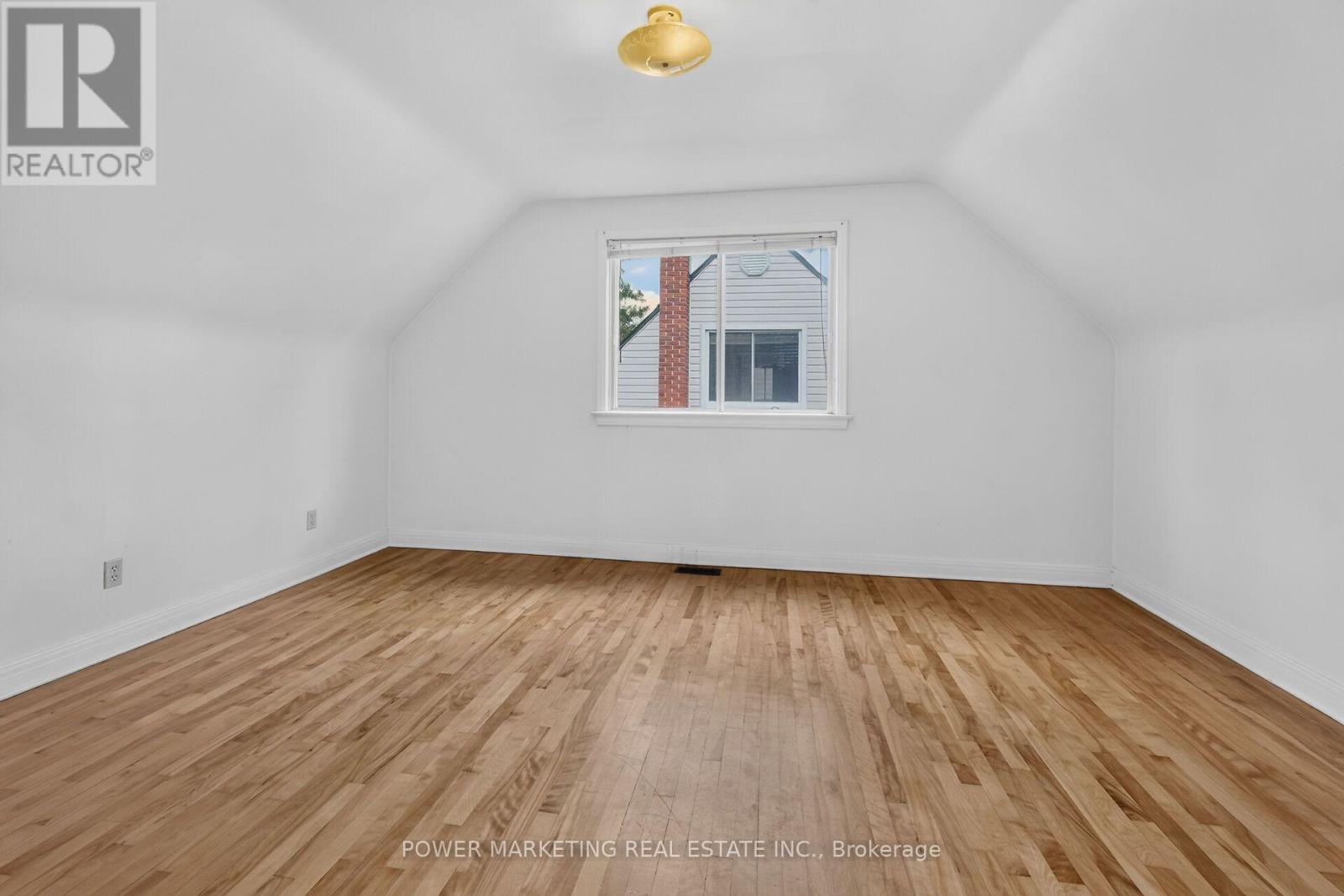 535 Dunbrack Street, Ottawa, Ontario  K1K 1J4 - Photo 31 - X13744982